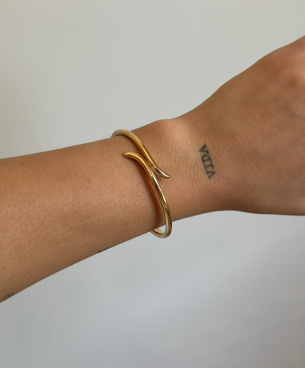BRACELETE ORGANICO LISO OURO 18K
