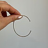 BRACELETE LISO MINI ESFERAS NA PONTA RÓDIO BRANCO